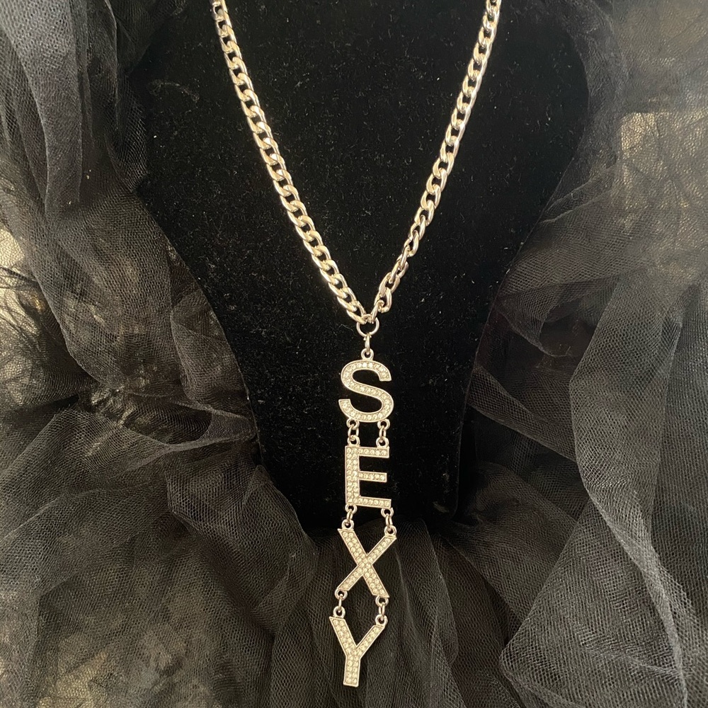 Sexy drop necklace
